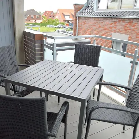 Deichlamm 6 Comfortable Holiday